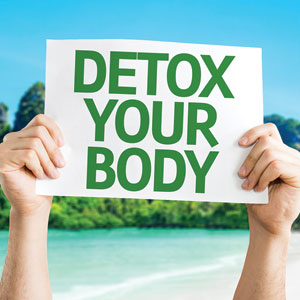 Cambio di stagione: come disintossicarsi e depurare il corpo con lo yoga e l’alimentazione